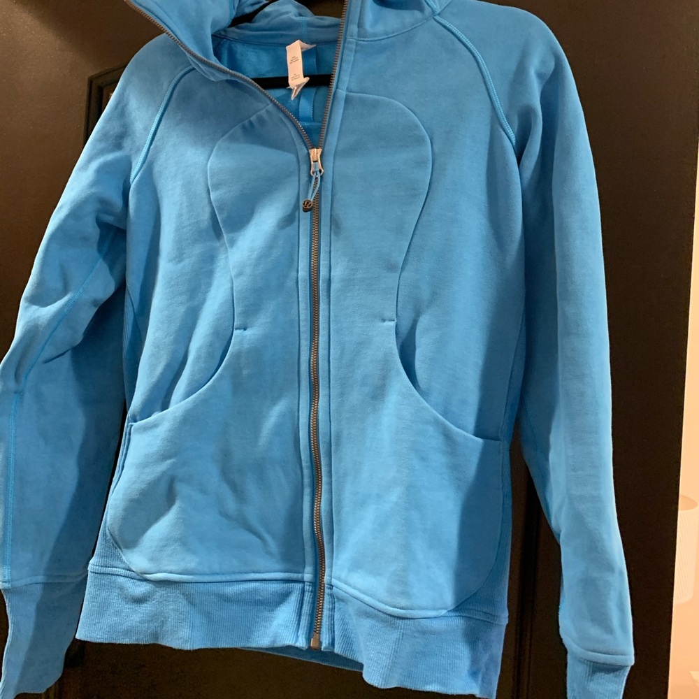 VGUC Lululemon scuba hoodie size 6